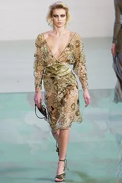 Look 19